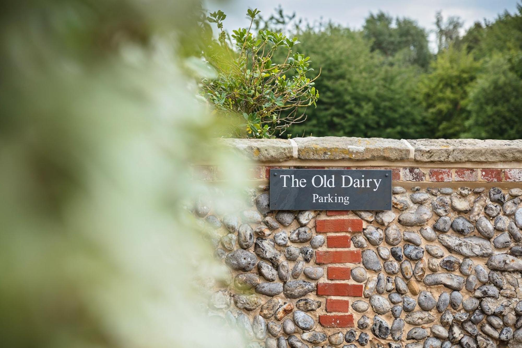 ホルト The Old Dairyヴィラ エクステリア 写真